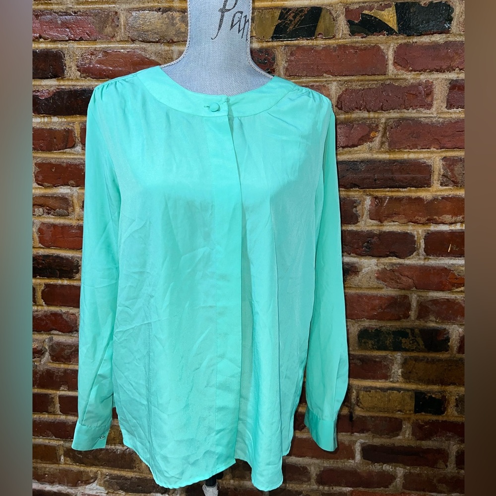 POTOMAC COLLECTION Vintage Button up, Size Large